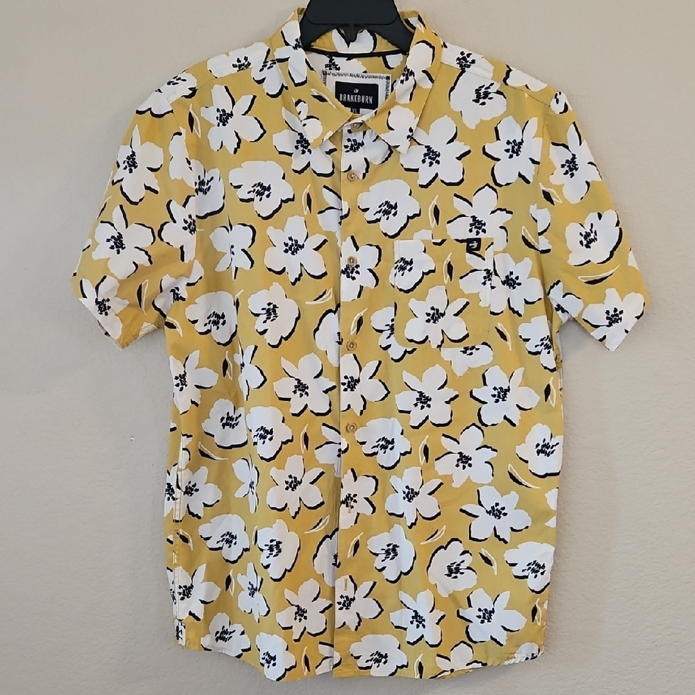 XL Brakeburn Floral Button Down‎